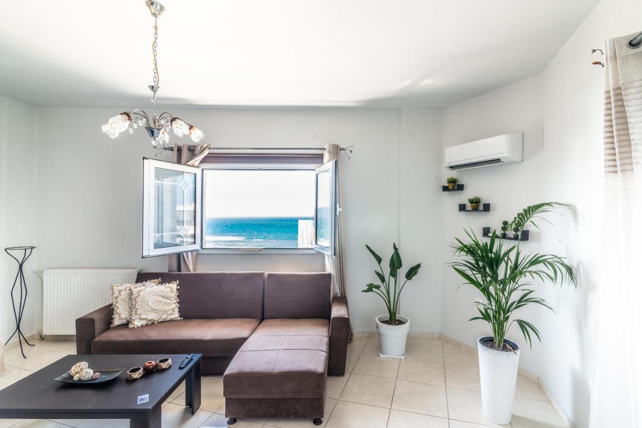 Spacious House With Seaview *