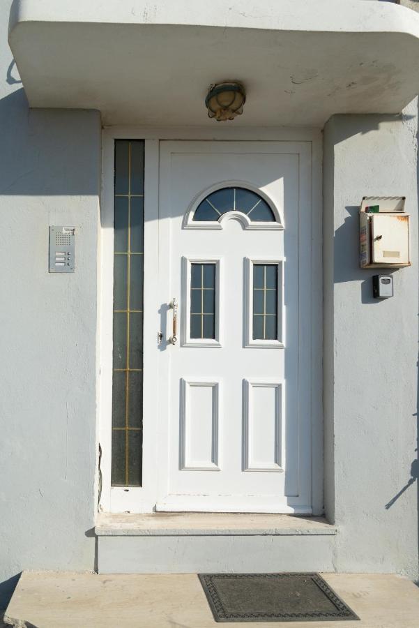 Spacious House With Seaview * Heraklion (Crete)