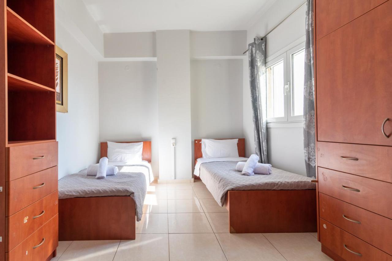 Spacious House With Seaview *