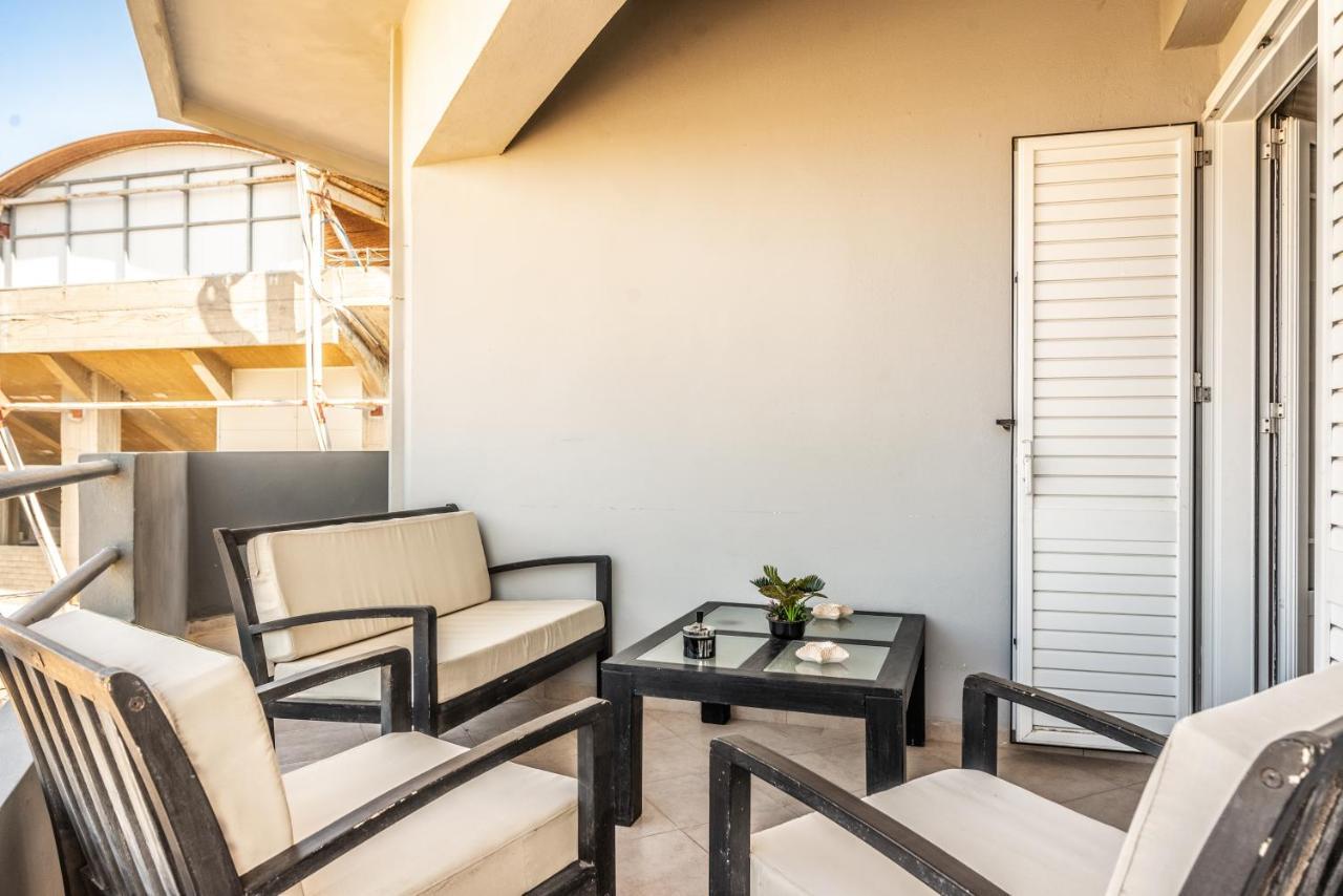 Spacious House With Seaview Heraklion (Crete)
